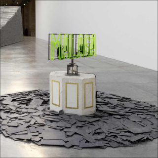 Theaster Gates, Vue de l’exposition « Amalgam », Palais de Tokyo, 2019.