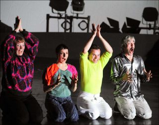 Meg Stuart (Cie Damaged Goods), Built to Last, 2015