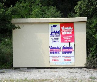 Caroline Bach,Kem One #7, Série « Dites-nous comment survivre à notre condition » 2009-2010.