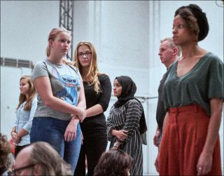 Lotte van den Berg (Cie Third Space), Dying Together, 2018