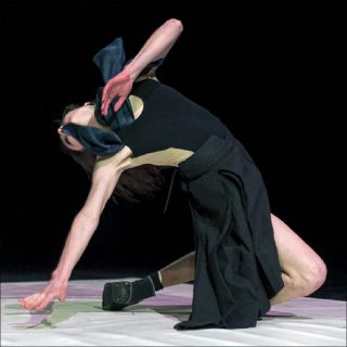 Alexandre Roccoli (Cie A Short Term Effect), Weaver Quintet, 2017