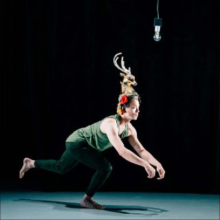 Pichet Klunchun et Wu-Kang Chen, Behalf, 2018