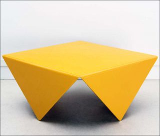 France Bertin (Atelier A), table basse Mouchoir, 1972