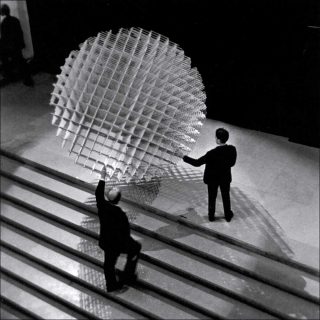 François Morellet, Sphère-trame, 1962.