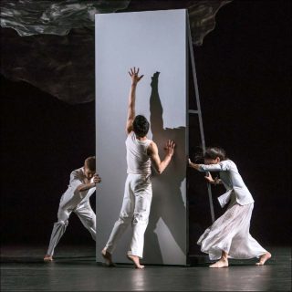 Pontus Lidberg pour le Ballet du Grand Théâtre de Genève (sous la direction de Philippe Cohen), Une autre passion, 2017