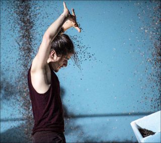 Ina Christel Johannessen (Cie zero visibility corp.), Frozen Songs, 2017