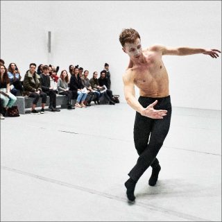 Steve Paxton, Goldberg Variations, 1986. Reprise par la Stephen Petronio Company, 2017