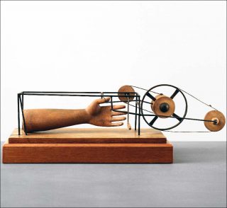 Alberto Giacometti, Main prise / Gefährdete Hand, 1932.