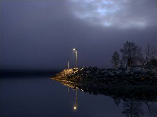 Todd Hido, #11797-3252, de la série Bright Black World, 2017.