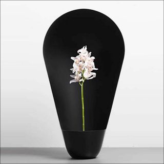 Ronan et Erwan Bouroullec, Black Honda Vase, 2001