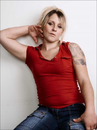 Bettina Rheims, Vanessa Bareck, novembre 2014, Lyon Corbas, série Détenues, 2014.