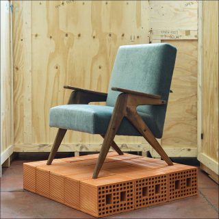 Lina Bo Bardi et Giancarlo Palanti (Estúdio de Arte e Arquitetura Palma), fauteuil Tridente Armchair / P9, 1948