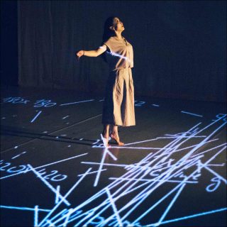 Wen Hui (Living Dance Studio) et Jana Svobodova, Ordinary People, 2017