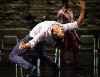 Kaori Ito, pour le Ballet national du Chili, ¿ Puedo Flotar ?, 2016