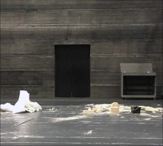 Léa Drouet, Les Hostilités, 2019.