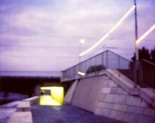 Jorge Rivas-Rivas, Pont du Mont-Blanc près du Monument National, Genève, 2008.