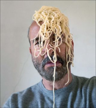 Erwin Wurm, This is me (Noodle sculptures), 2016.