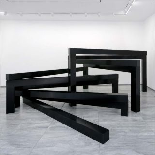 François Morellet, Beaming π A.N. 1 = 7°, 2002-2003.