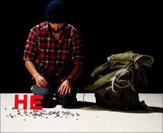 Christian Rizzo, Sakinan Göze çöp batar, 2012. Danse contemporaine. Durée : 50 min.